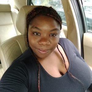 Meet your Posher, Whitney